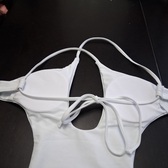 NWT Hyperfire Sexy Cut Out One Piece Swimsuit    Size S - Picture 7 of 8